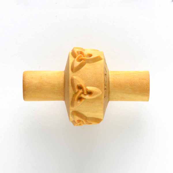 1.5cm Roller  Celtic triangle 