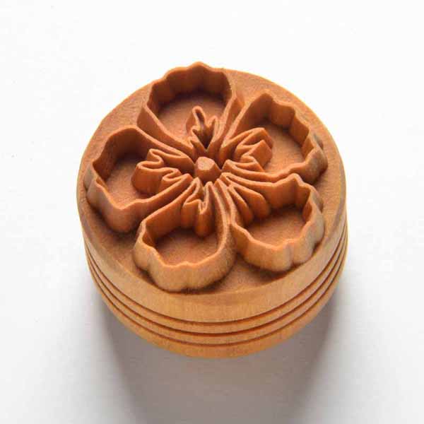 4 cm design 120 Hibiscus Flower 