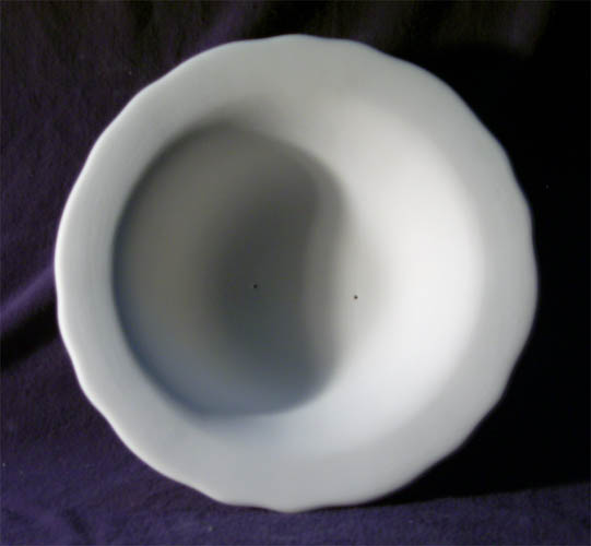 Scalloped Round Bowl 