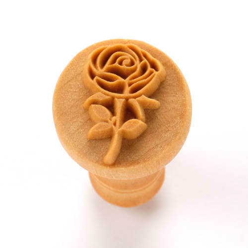 Scm (2.5 cm) Design #301. Rose with Stem. 