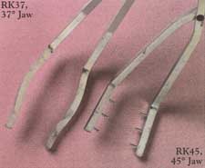 Raku Tongs, 45 Degree Jaw, Has Teeth 